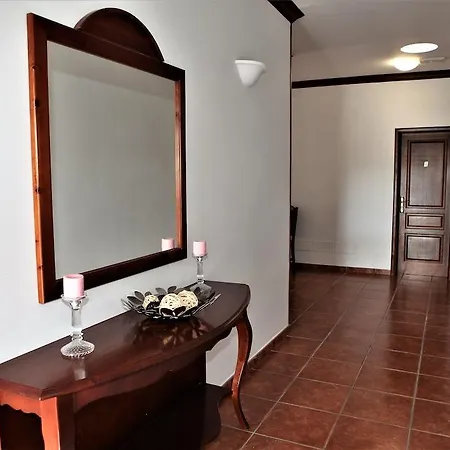 Hotelito El Campo 2*