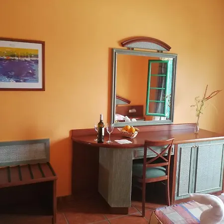 Hotelito El Campo 3* Yaiza (Lanzarote)