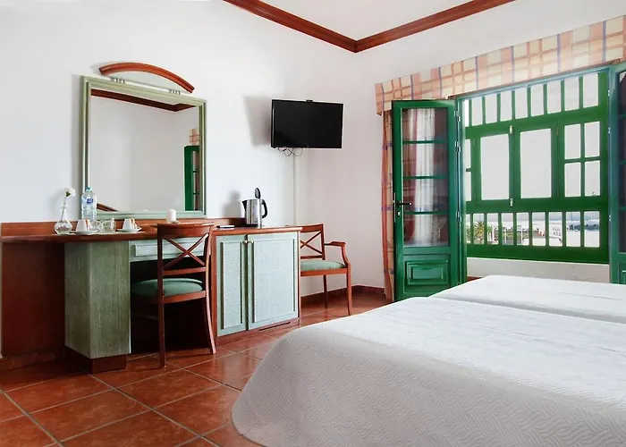 Bed & Breakfast Hotelito El Campo 3*