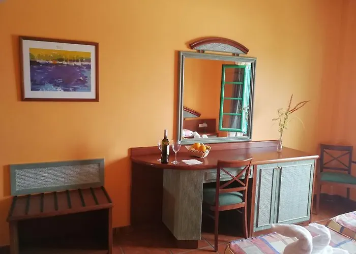 Hotelito El Campo 3* Yaiza (Lanzarote)